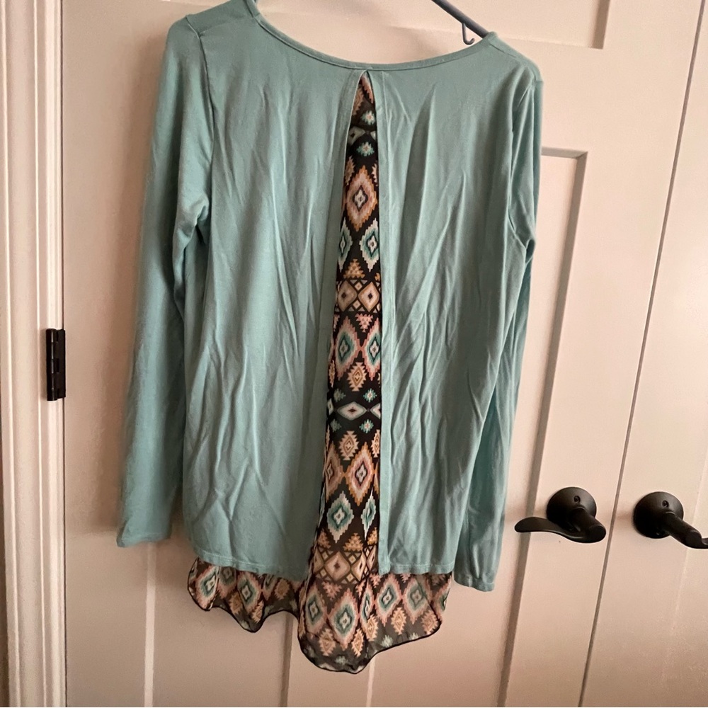 Ladies, large, top, layered look, school, teacher, holiday, cute back. Work - Picture 3 of 4